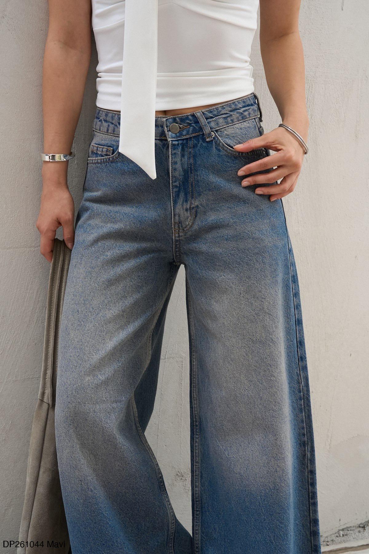 Stone Washed Wide-Leg Denim