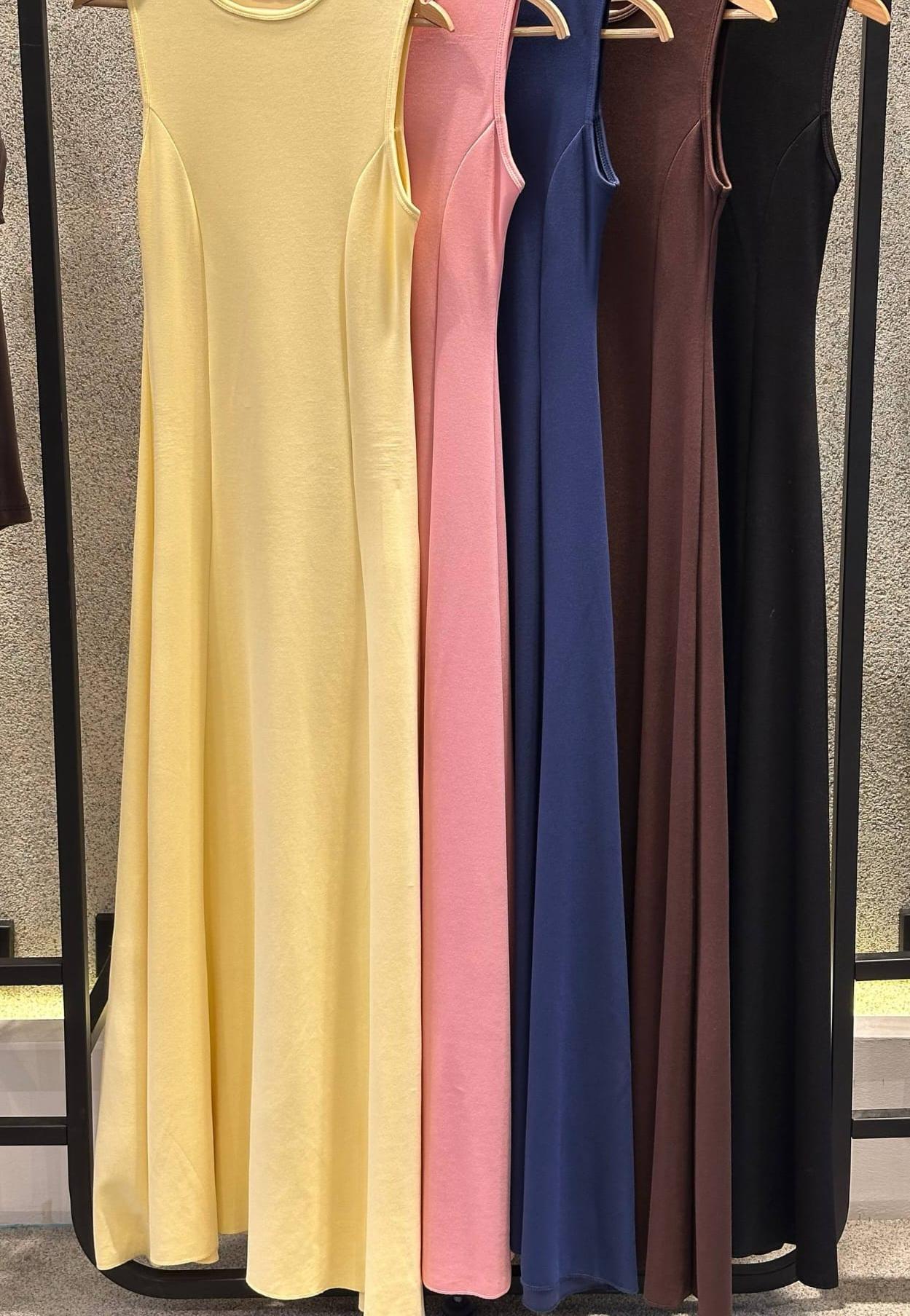 The Seraphina Maxi Dress in Blush