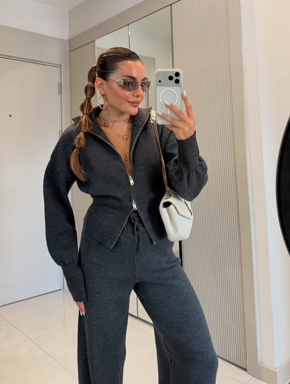 The Signature Knit Set